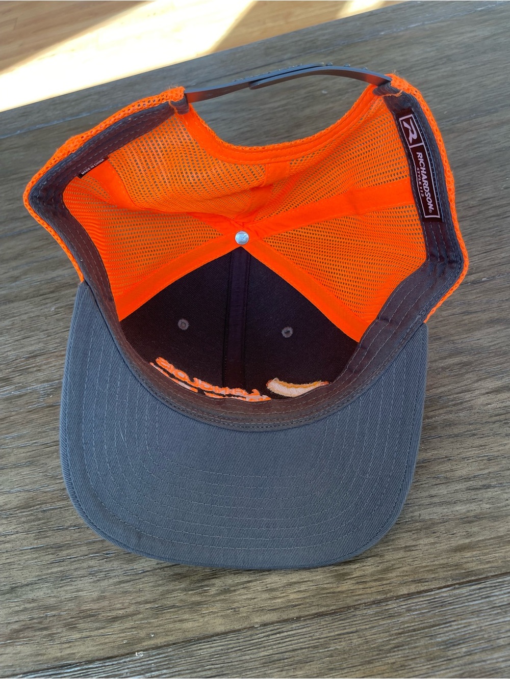Trucker hat - Picture 2 of 2
